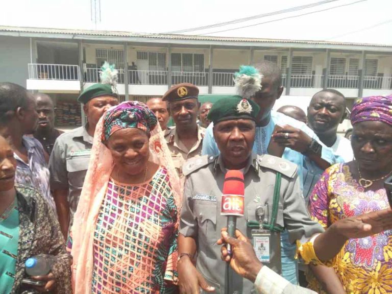 Compt Uba Garba Sensitizes Kwara State Textile  Dealers on Dangers of Smuggling