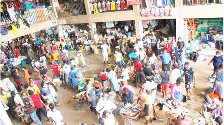 Covid-19:  Ogbeogonogo Market Traders Breach Govt’s Order