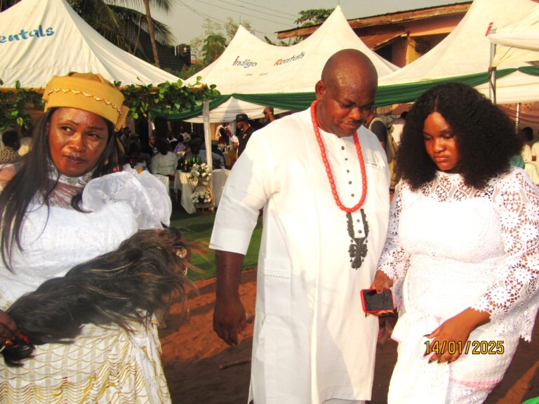 Senator Nwaoboshi, Dignitaries Present As Elofu Dike Elue Buries Father In Grand Style