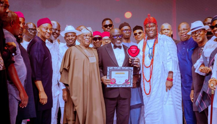 ACNPN Salutes Oborevwori on Vanguard’s Governor of the Year Award