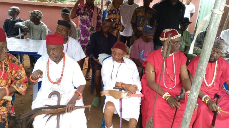 Ibusa Community declares war on kidnappers,lay curses on Criminals amid security crisis
