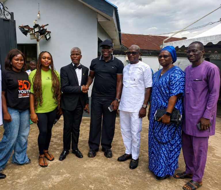 SSA on Community Newspapers, ACNPN Chairman Lead Condolence Visit to Dr. Hillary Ibegbulem Over Father-in-Law’s Demise